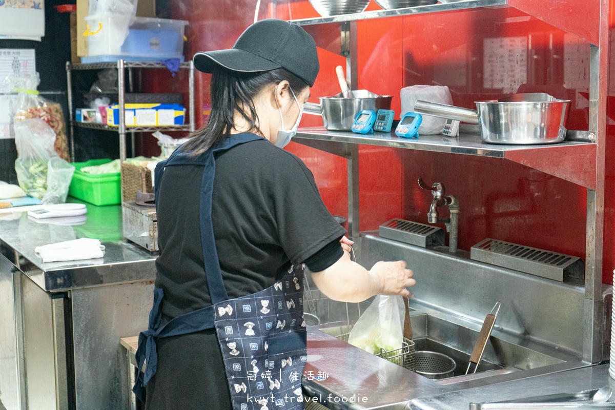台東宵夜美食推薦-天使麻辣滷味安慶店-台東滷味推薦-台東美食小吃推薦-台東鐵花村美食推薦 (9 - 24).jpg