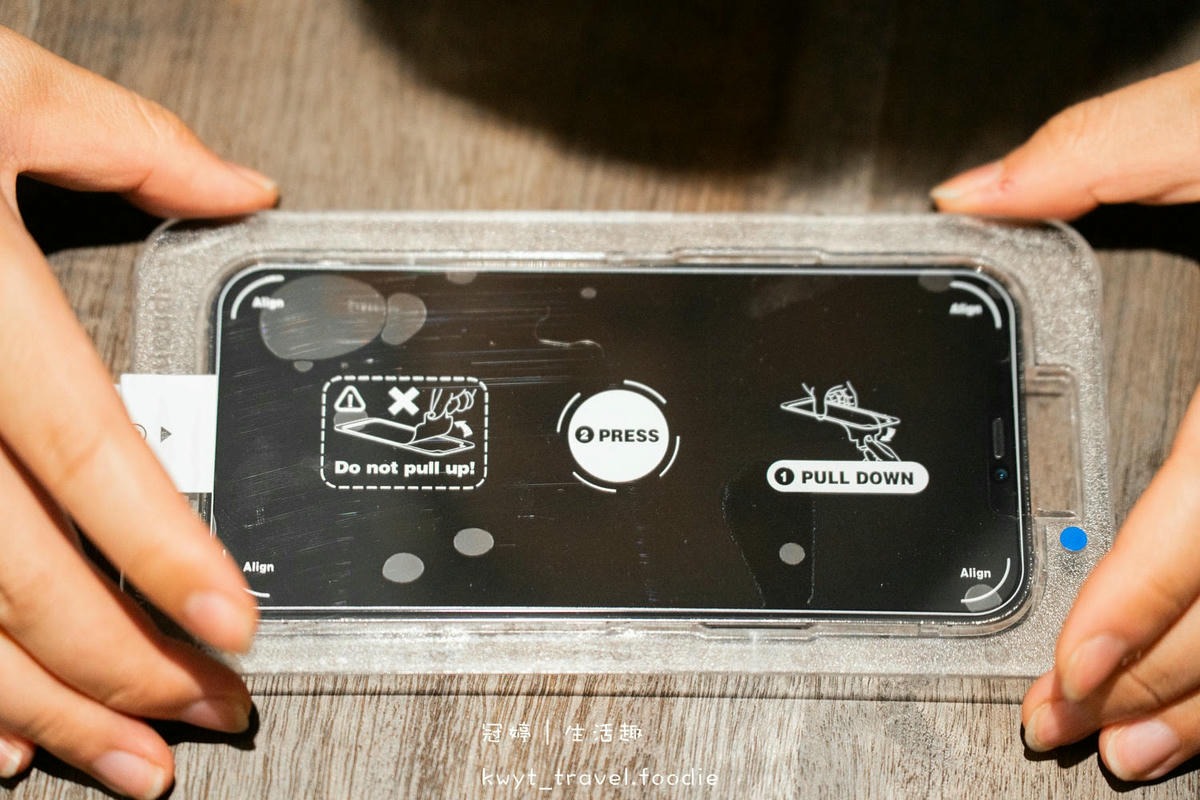 抗藍光手機保護貼推薦-Simmpo iPhone 護眼 AR 抗反射 TÜV 抗藍光簡單貼-手機保護貼推薦-防窺保護貼推薦-23.jpg