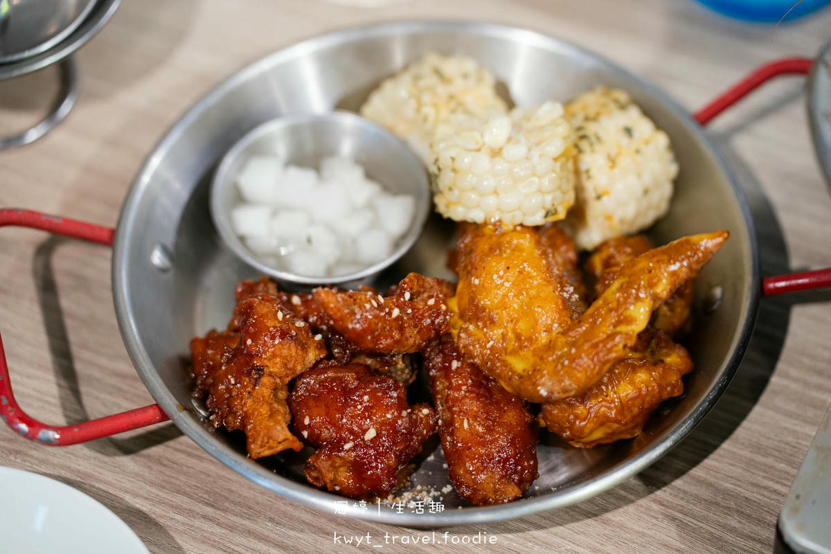 【梨谷ATT信義二店】爆料海陸嫩豆腐鍋免費吃！信義區餐廳包廂