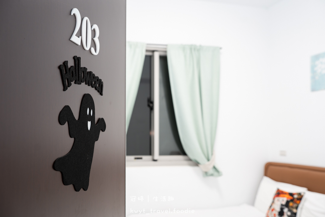 [嘉義民雄包棟民宿]晉美民宿一館，住進嘉義純白豪宅！KTV歡唱、電動麻將、戶外烤肉，嘉義親子寵物友善住宿推薦，最新包棟民宿住宿費用