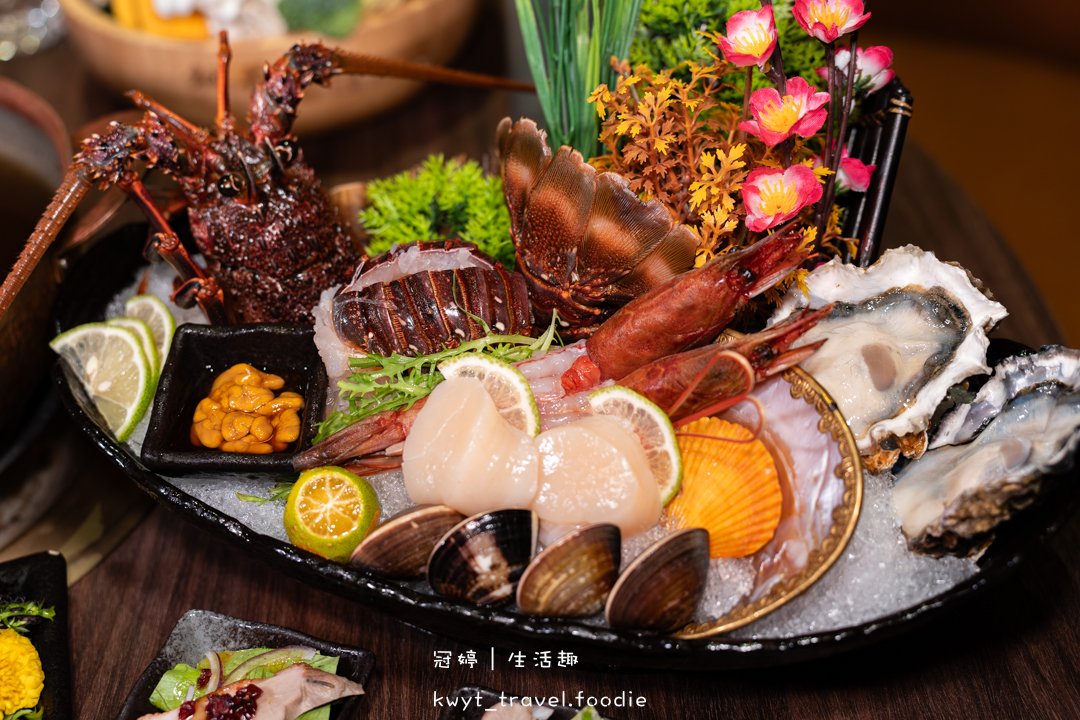 [高雄左營火鍋餐廳]銅花精緻涮涮鍋，火鍋界的LV！整隻龍蝦與A5和牛的奢華約會，專人桌邊服務，左營約會餐廳推薦，附最新菜單