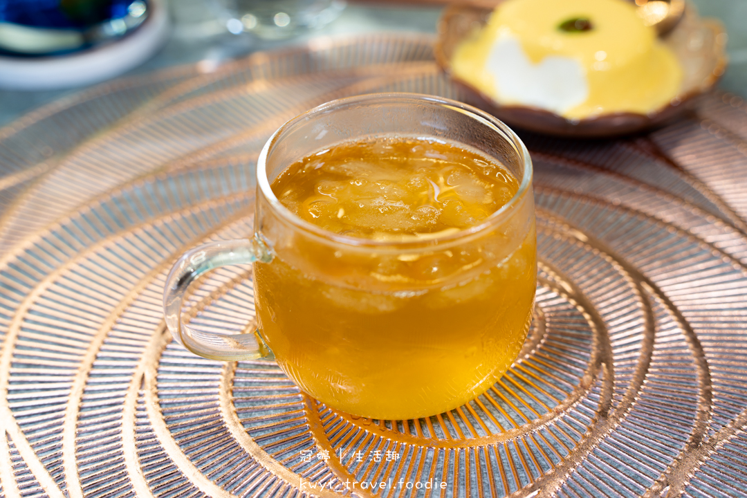 [高雄無菜單鐵板燒]明水然高雄大立店，有溫度的板前服務2000元有找，享受15道頂級海陸饗宴，龍蝦干貝鮑魚！高雄約會餐廳，附無菜單鐵板燒價位