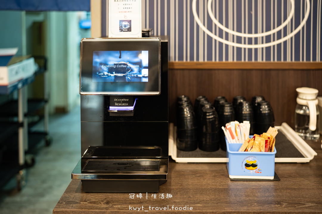 [台南北區火鍋]敝姓鍋台南海安店，壽星送海鮮拼盤！喝一口就上癮的老菜脯炒雞鍋，台南壽星優惠推薦，附最新菜單