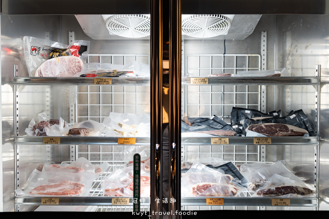 [台南中西區餐酒館]玖二品生活食酒館，味蕾的極致享受！不收開瓶費，精選TO5必吃料理，中西區約會聚餐餐廳推薦，附最新菜單