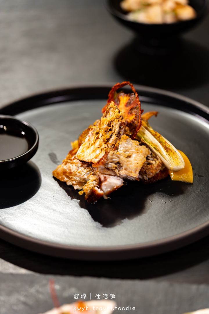 [台南中西區餐酒館]玖二品生活食酒館，味蕾的極致享受！不收開瓶費，精選TO5必吃料理，中西區約會聚餐餐廳推薦，附最新菜單