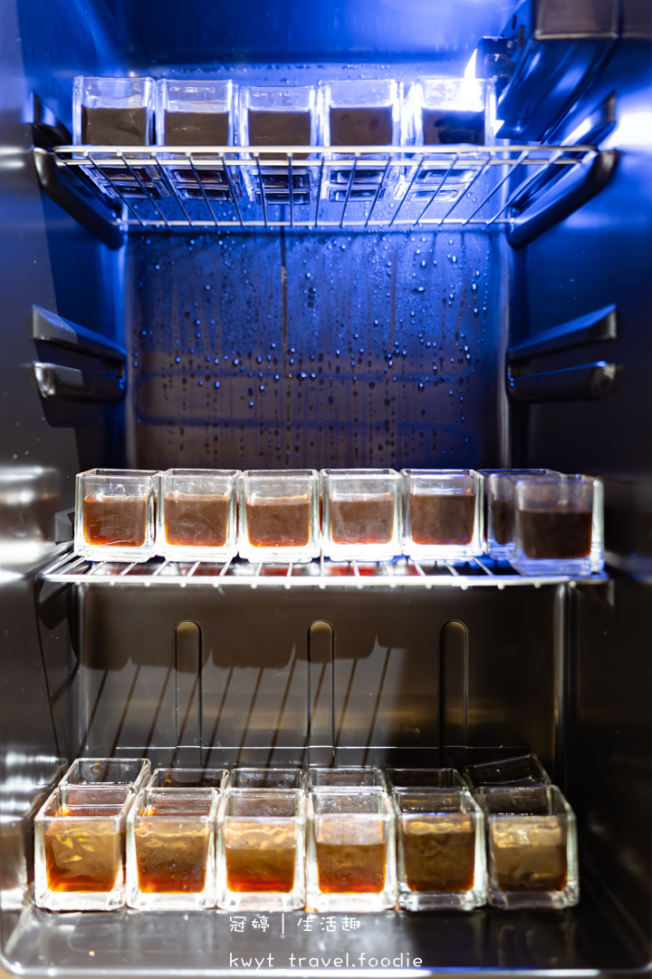 [雲林斗南火鍋吃到飽]鍋道一號斗南旗艦店，CP值爆表！海鮮饗宴不到500元，加送黑蜜豬，斗南美食餐廳推薦，附最新菜單