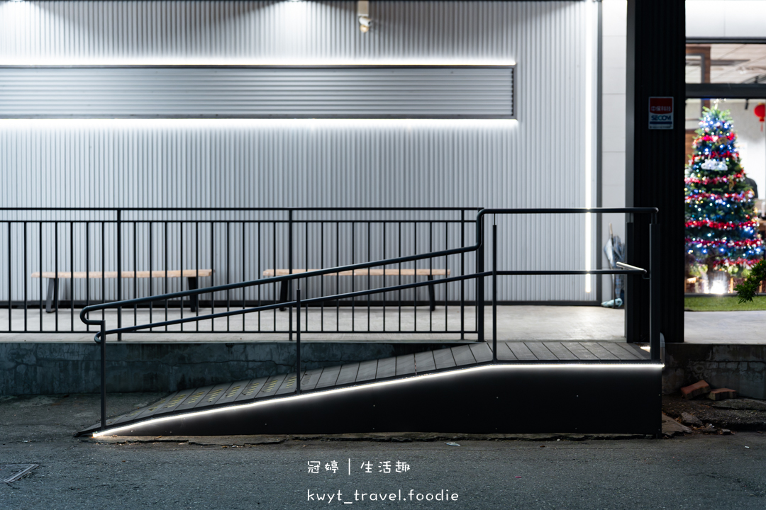 [雲林斗南火鍋吃到飽]鍋道一號斗南旗艦店，CP值爆表！海鮮饗宴不到500元，加送黑蜜豬，斗南美食餐廳推薦，附最新菜單