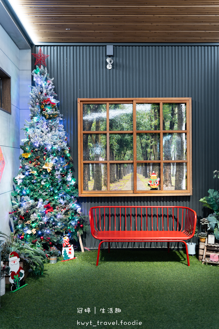 [雲林斗南火鍋吃到飽]鍋道一號斗南旗艦店，CP值爆表！海鮮饗宴不到500元，加送黑蜜豬，斗南美食餐廳推薦，附最新菜單