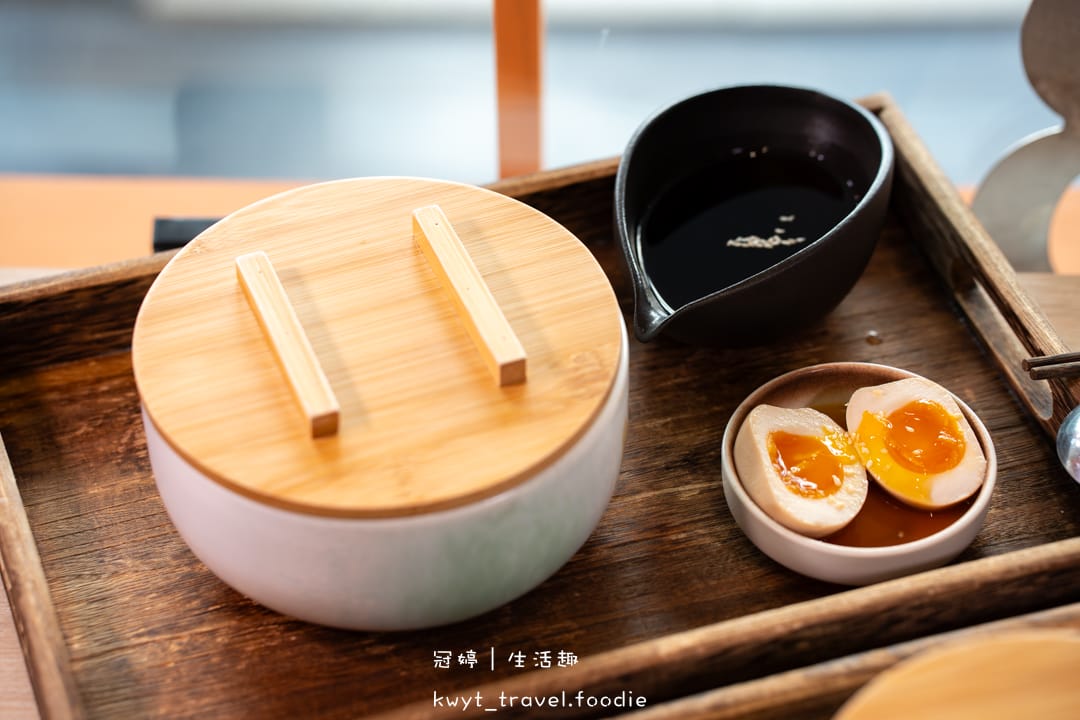 [高雄苓雅區日式定食]ご飯 Go Han，這烏龍麵有靈魂！原汁原味冷烏龍麵，搭上爆汁唐揚炸雞丼太銷魂，高雄文化中心附近美食餐廳，最新菜單