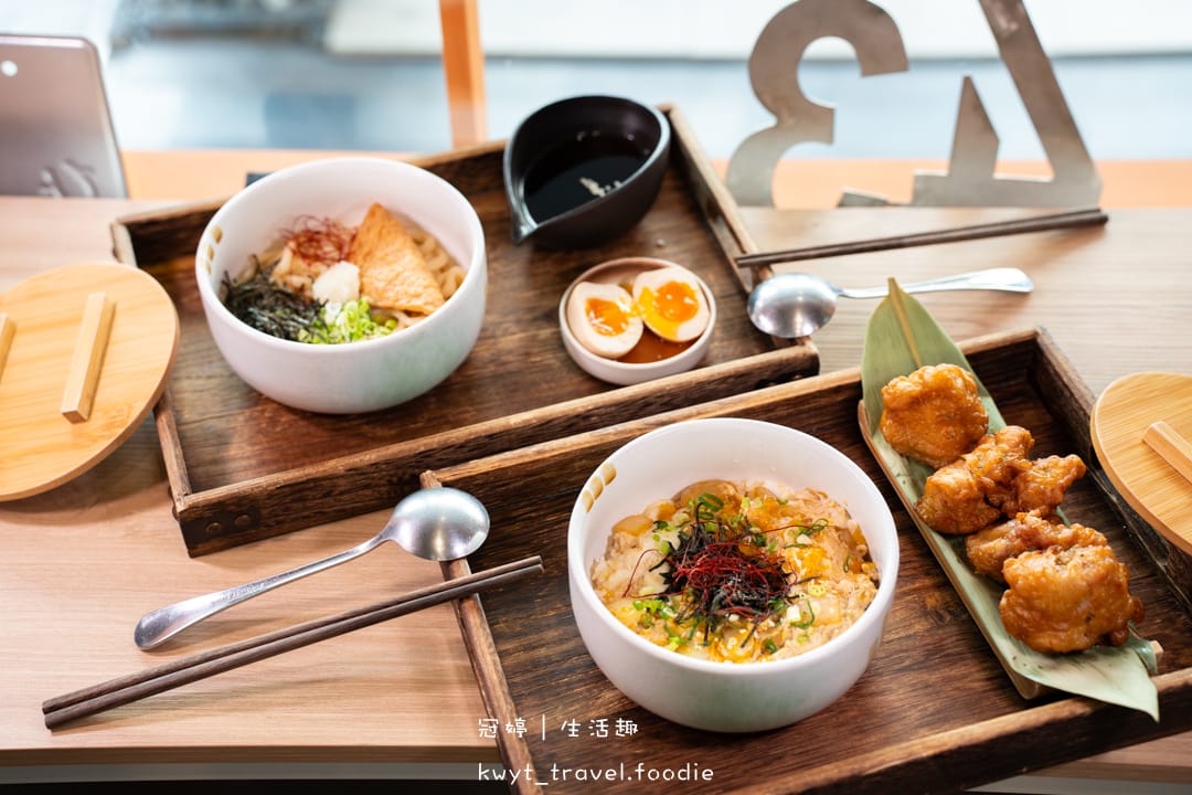 [高雄苓雅區日式定食]ご飯 Go Han，這烏龍麵有靈魂！原汁原味冷烏龍麵，搭上爆汁唐揚炸雞丼太銷魂，高雄文化中心附近美食餐廳，最新菜單