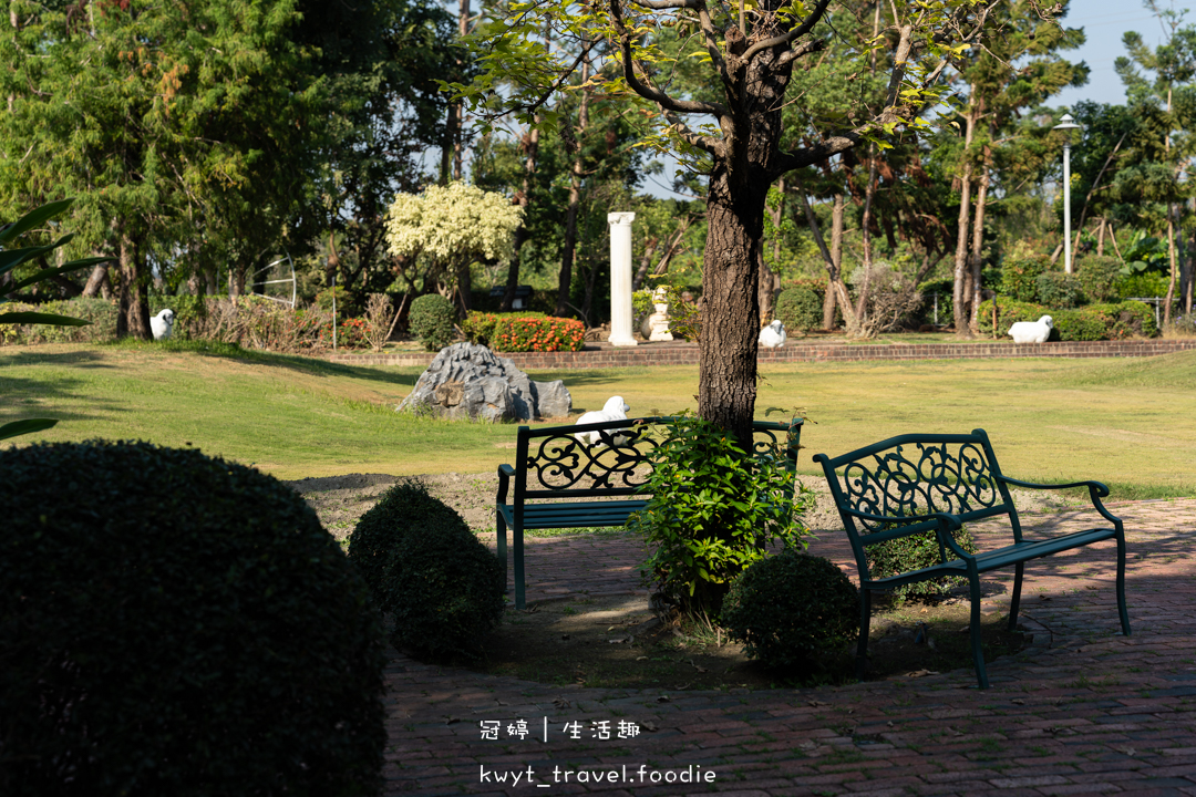 [台南新營聚餐好停車]華味香景觀宴會餐廳，熟客推薦菜單全攻略！必點350元大份量芋頭小卷米粉、功夫菜芋泥貢鴨，新營美食餐廳推薦，附最新菜單