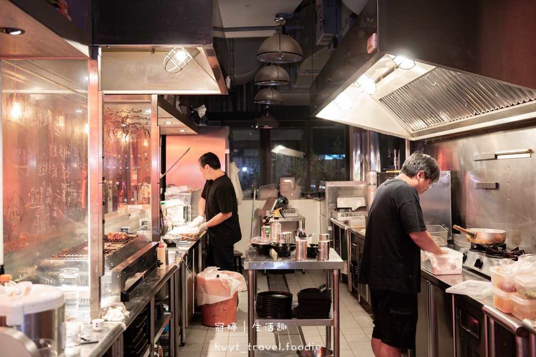 [台北中山區居酒屋]川楓酒食館，現做酒食80元起，無地雷日系居酒屋！炭烤串燒、午魚一夜干必點，捷運中山國小站美食推薦，最新菜單