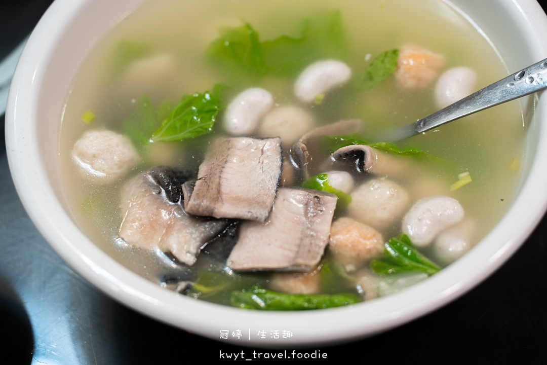 [2026台南過年聚餐餐廳]周氏蝦捲國宴廳，每人600元吃遍12道國宴級台南小吃美食！新春開運年菜開箱，帶長輩吃飯超有面子