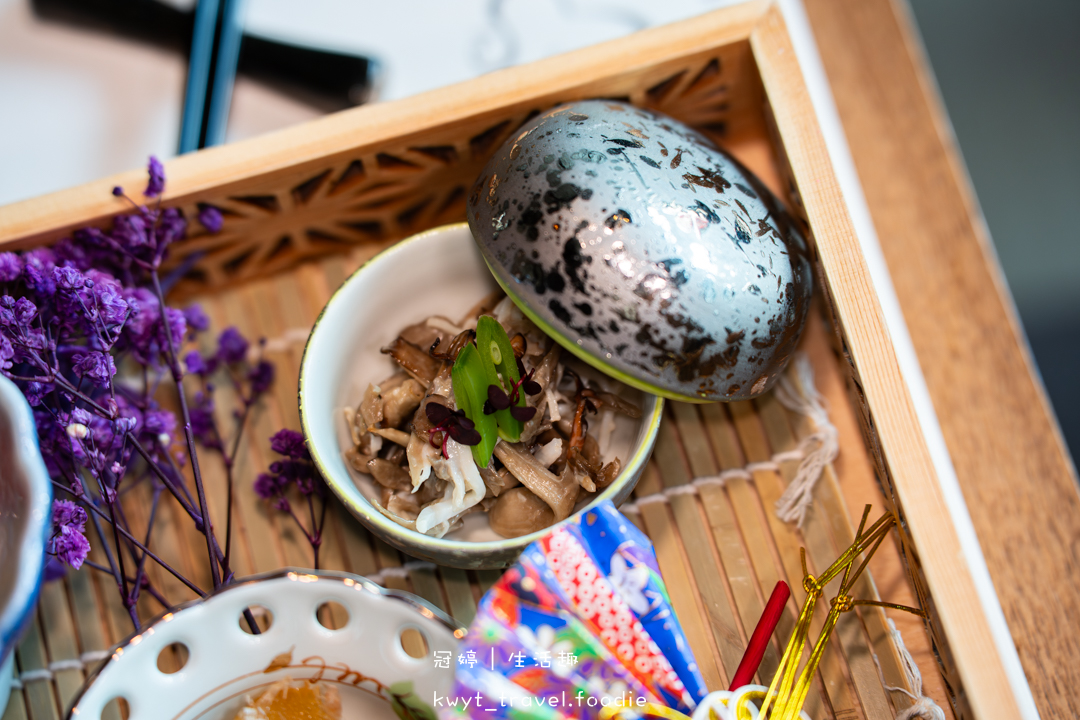 [台北信義區約會餐廳]日山割烹壽喜燒台北店，連續10年米其林一星！不用飛東京，開箱極上日山套餐，台北包廂餐廳推薦，附最新菜單