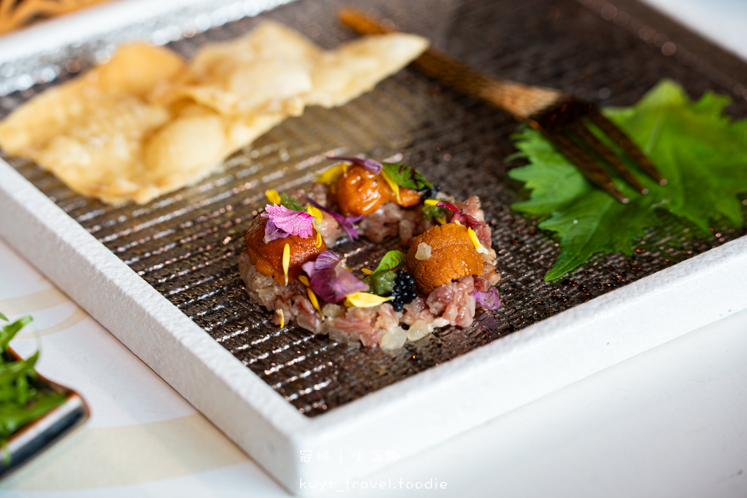 [台北信義區約會餐廳]日山割烹壽喜燒台北店，連續10年米其林一星！不用飛東京，開箱極上日山套餐，台北包廂餐廳推薦，附最新菜單