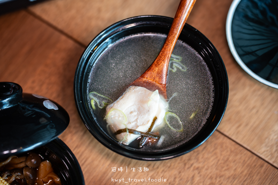 [台北信義區約會餐廳]日山割烹壽喜燒台北店，連續10年米其林一星！不用飛東京，開箱極上日山套餐，台北包廂餐廳推薦，附最新菜單