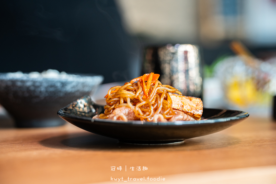 [台北信義區約會餐廳]日山割烹壽喜燒台北店，連續10年米其林一星！不用飛東京，開箱極上日山套餐，台北包廂餐廳推薦，附最新菜單