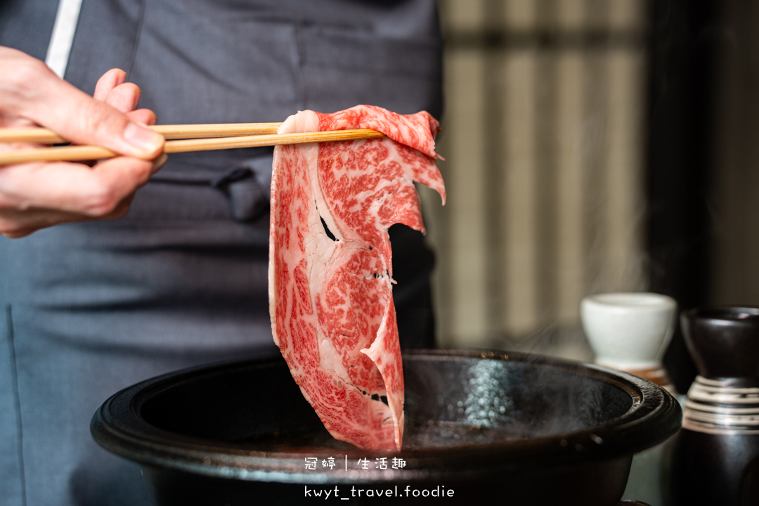 [台北信義區約會餐廳]日山割烹壽喜燒台北店，連續10年米其林一星！不用飛東京，開箱極上日山套餐，台北包廂餐廳推薦，附最新菜單