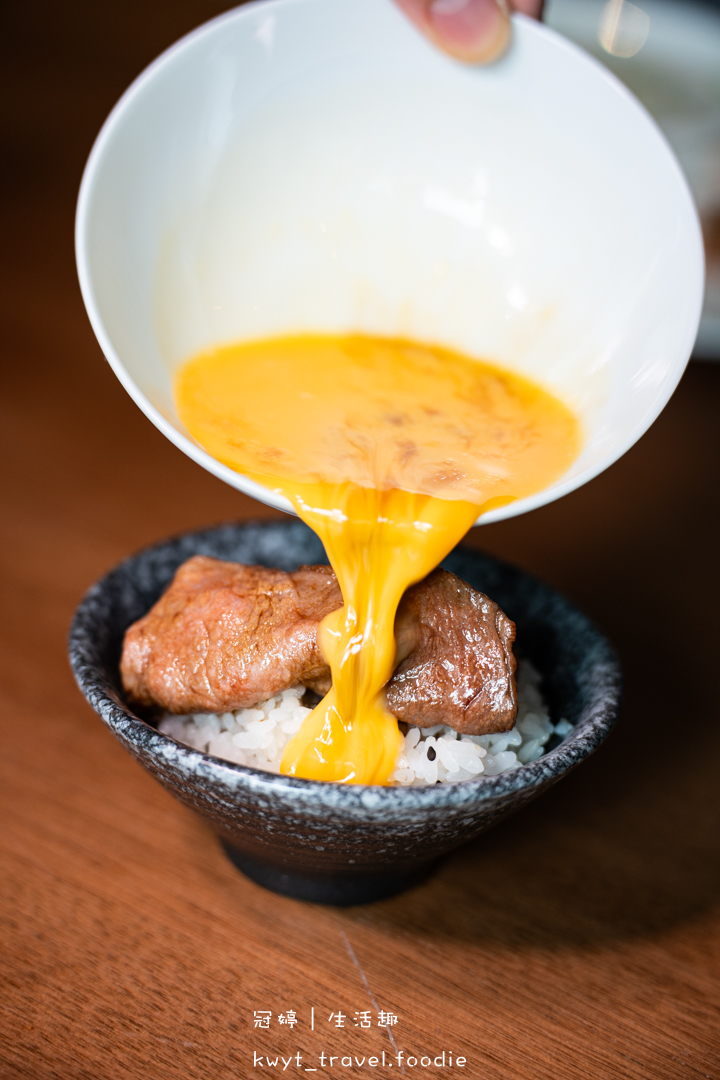 [台北信義區約會餐廳]日山割烹壽喜燒台北店，連續10年米其林一星！不用飛東京，開箱極上日山套餐，台北包廂餐廳推薦，附最新菜單