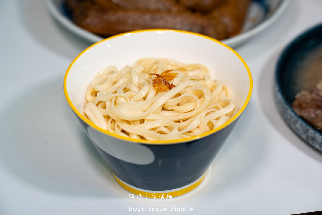 [2026冷凍料理包推薦]華味香鴨肉饗宴，最強冷凍料理包！只要一個蒸籠，10分鐘開席