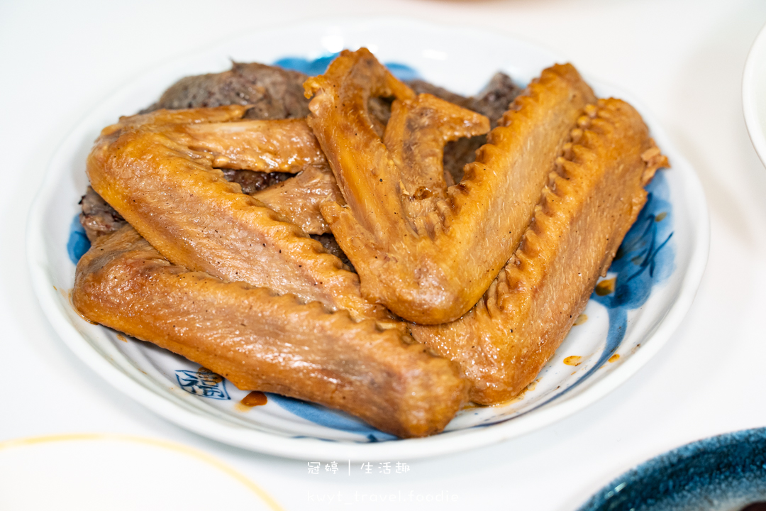 [2026冷凍料理包推薦]華味香鴨肉饗宴，最強冷凍料理包！只要一個蒸籠，10分鐘開席