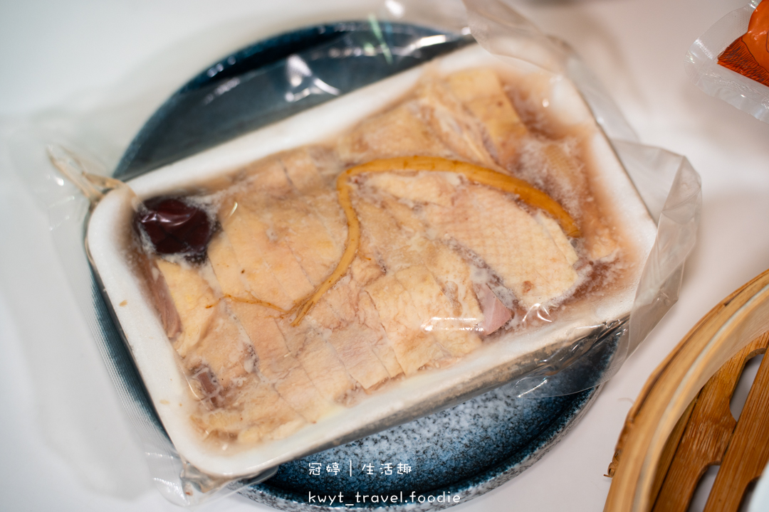 [2026宅配美食推薦]華味香鴨肉饗宴，只要一個蒸籠，在家輕鬆辦出桌級鴨肉料理，10分鐘復刻新營老店經典