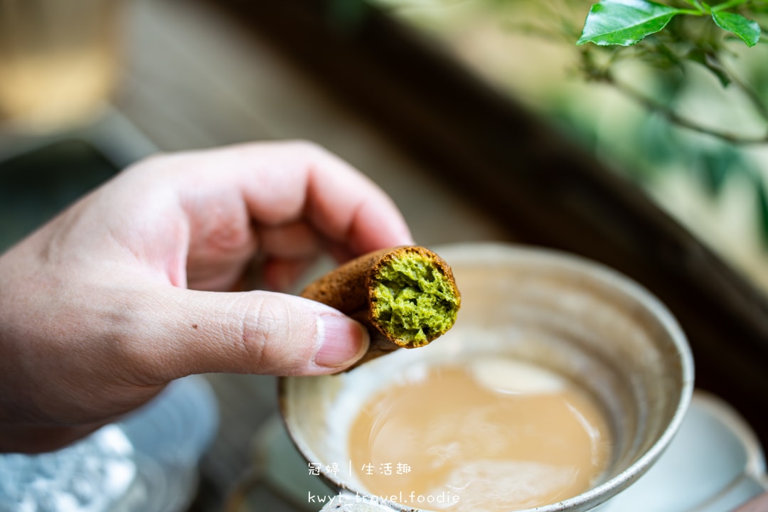 [沖繩秘境咖啡廳]NoNa，走進吉卜力的夢幻時光，爺爺奶奶與貓的宮崎駿風小屋，現烤披薩與豆漿甜甜圈，沖繩甜點推薦，附最新菜單
