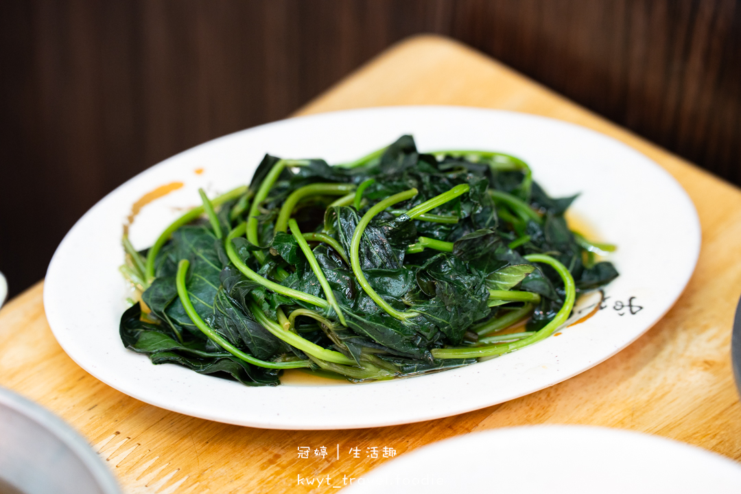 [永和樂華夜市美食]鐘點棧當歸鴨，隱身樂華夜市巷弄，在地飄香10年的溫補好滋味，內用免費續湯，捷運永安市場站美食推薦，附最新菜單