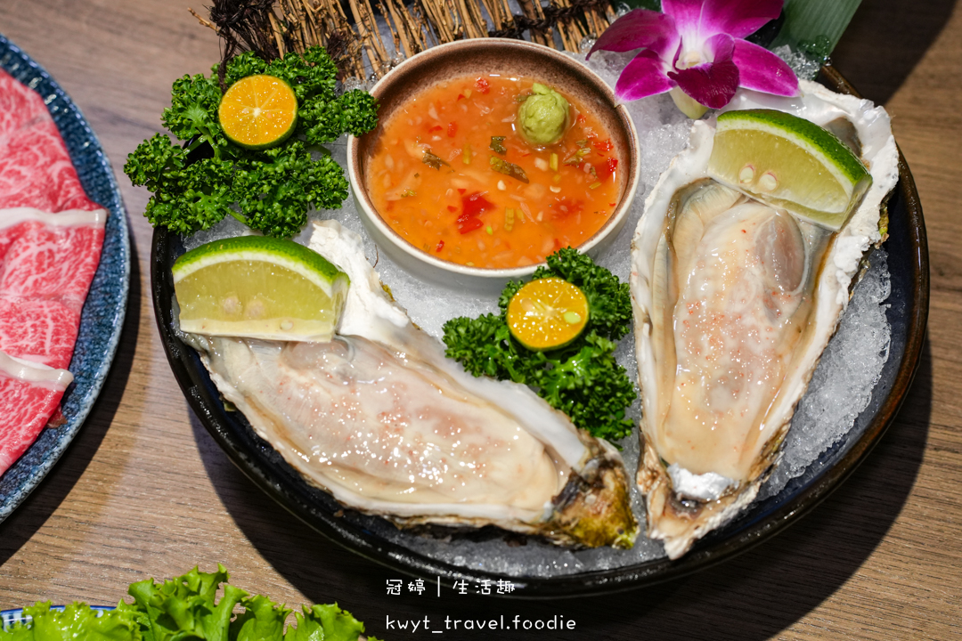 [台北中山區雞湯火鍋]星曜雞湯，雞湯界愛馬仕！免費無限續湯，A5和牛與現流海鮮的奢華饗宴，台北包廂餐廳推薦，附最新菜單