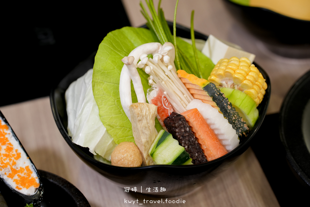 [台南母親節餐廳推薦]敝姓鍋台南海安店，媽媽姓氏幾劃就送幾顆蛤蜊！台南北區聚餐餐廳推薦，附最新菜單