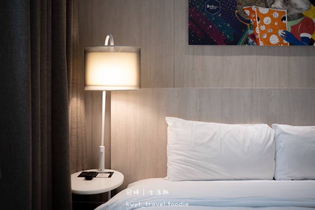 [桃園約會住宿]i hotel中壢旗艦館，3180元一泊二食林聰明砂鍋魚套餐、自助式早餐，全球首創電子競技主題旅館，中壢住宿，附最新休息住宿費用參考