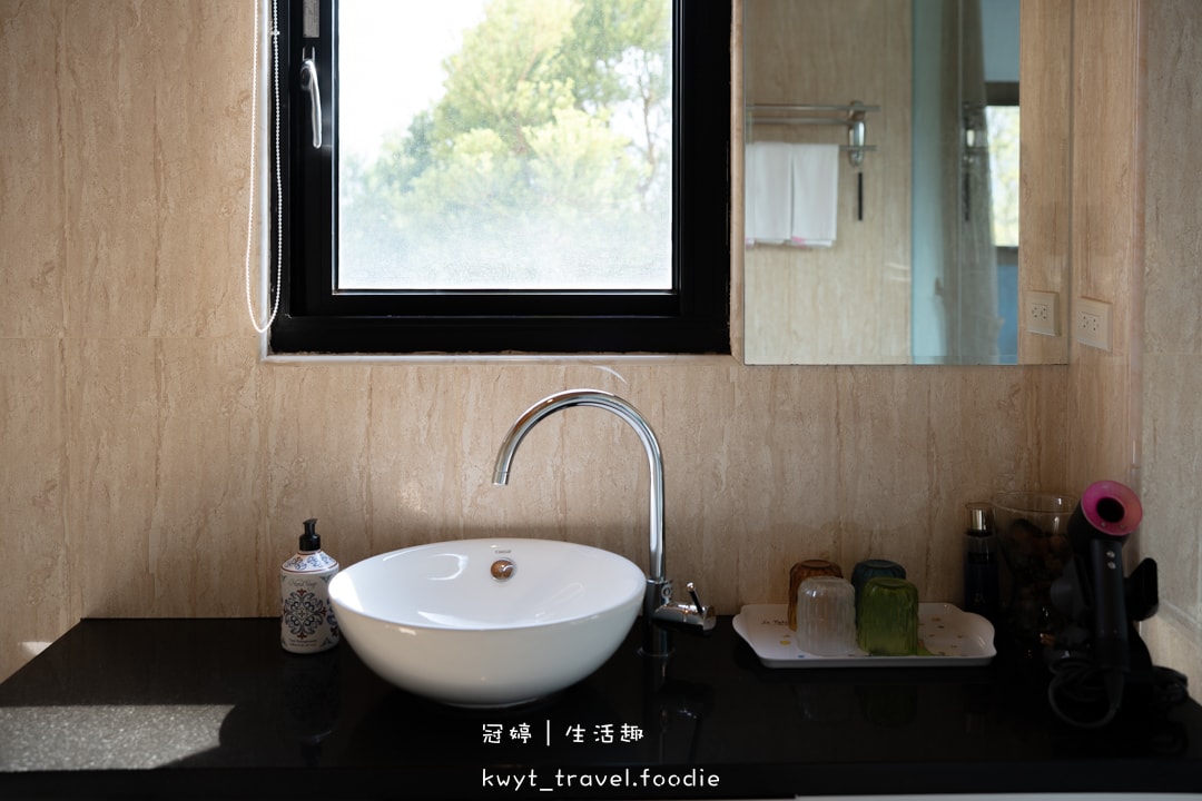[宜蘭員山包棟民宿]夏米兒Villa，6~26人包棟，好玩到不想退房！KTV、電動麻將、兒童遊戲室、Dyson吹風機