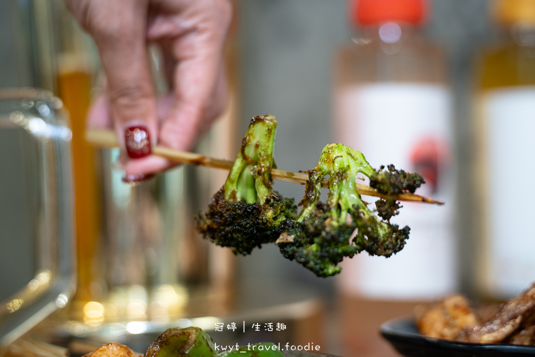 [三重宵夜美食]柒息地串燒居酒屋三重自強店，生啤酒暢飲299元，整張菜單內用外帶都9折，三重聚餐推薦，附最新菜單
