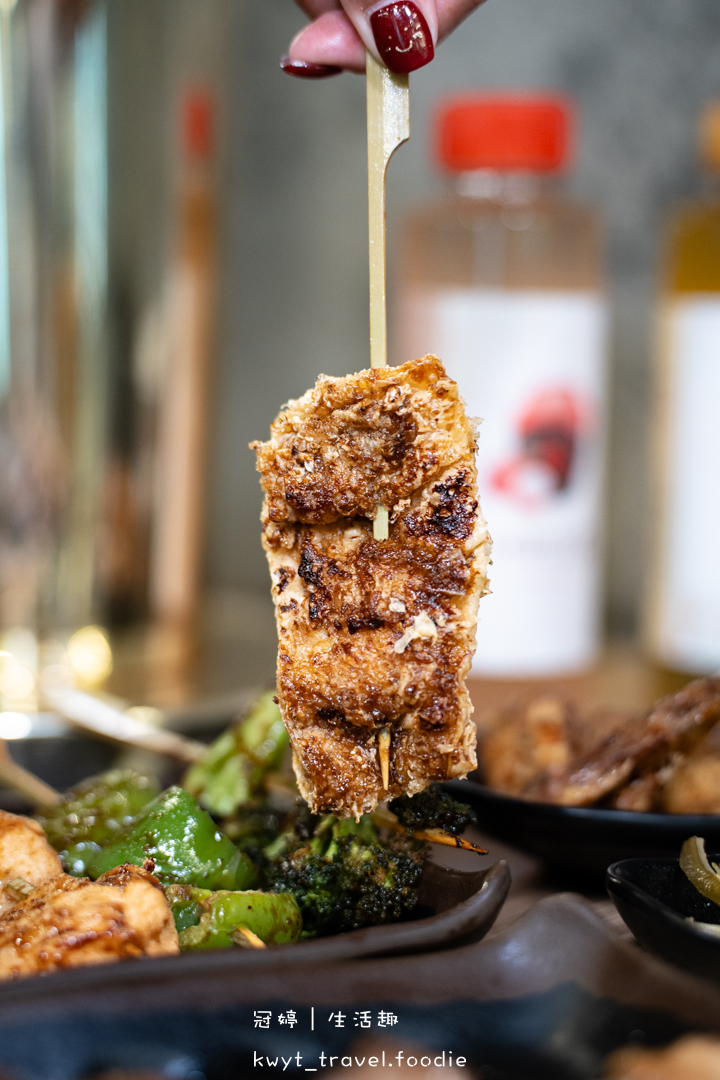 [三重宵夜美食]柒息地串燒居酒屋三重自強店，生啤酒暢飲299元，整張菜單內用外帶都9折，三重聚餐推薦，附最新菜單