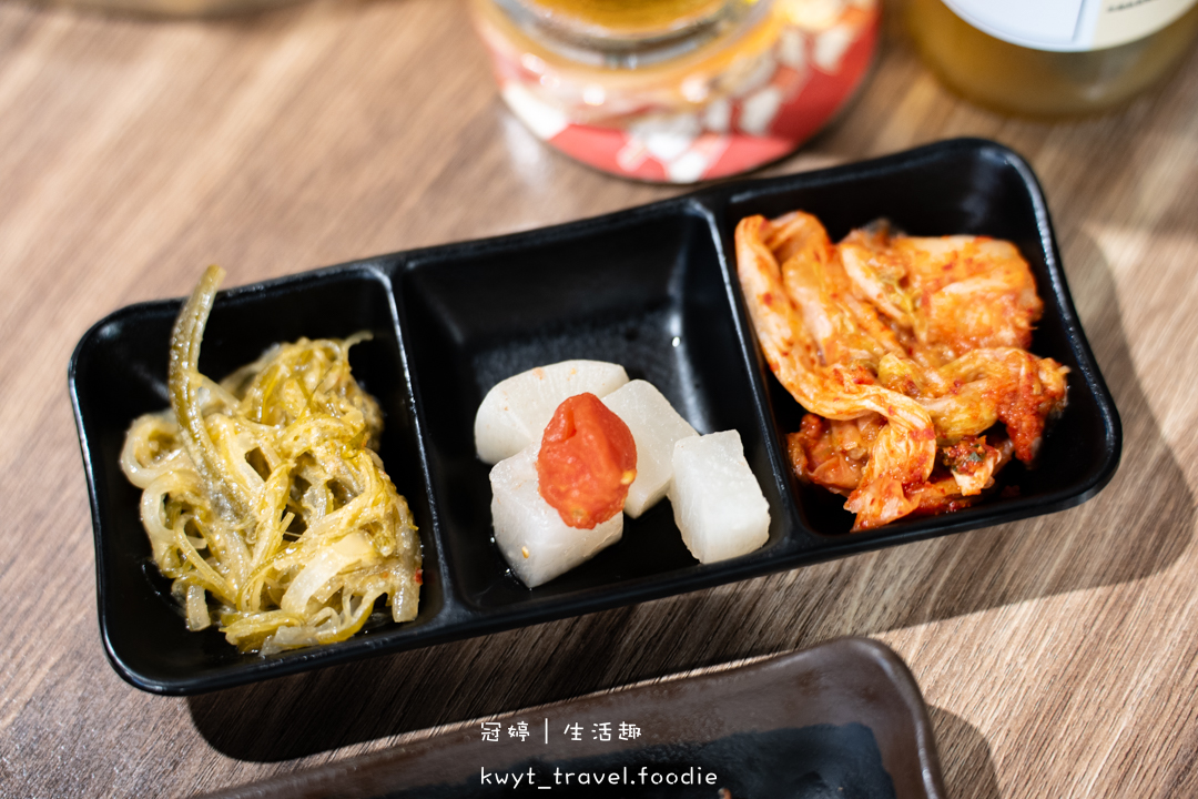 [三重宵夜美食]柒息地串燒居酒屋三重自強店，生啤酒暢飲299元，整張菜單內用外帶都9折，三重聚餐推薦，附最新菜單