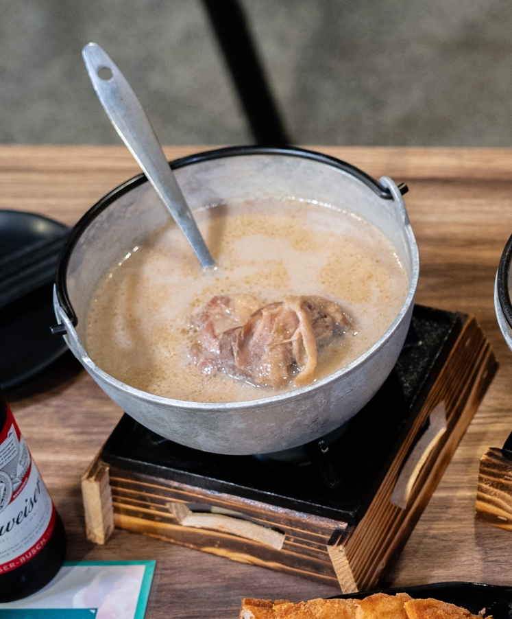 [三重宵夜美食]柒息地串燒居酒屋三重自強店，生啤酒暢飲299元，整張菜單內用外帶都9折，三重聚餐推薦，附最新菜單