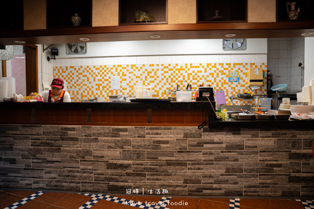 [台南新營必吃美食]華味香鴨肉羹延平店，在地人激推傳承古法鴨肉羹，必點獨家150元超值套餐與藥膳醉鴨，華味香鴨肉羹最新菜單