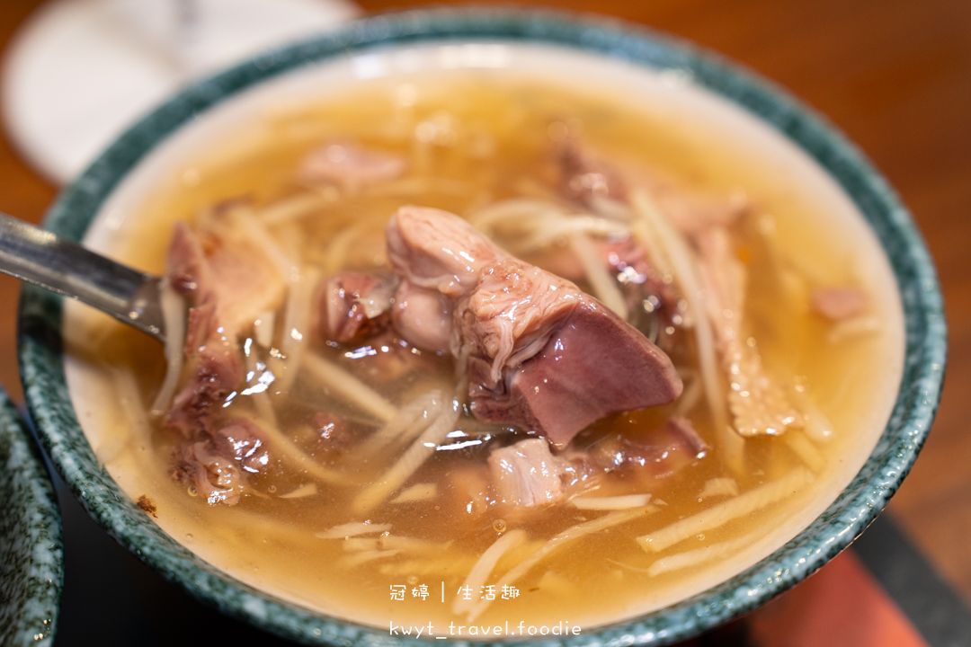 [台南新營必吃美食]華味香鴨肉羹延平店，在地人激推傳承古法鴨肉羹，必點獨家150元超值套餐與藥膳醉鴨，華味香鴨肉羹最新菜單